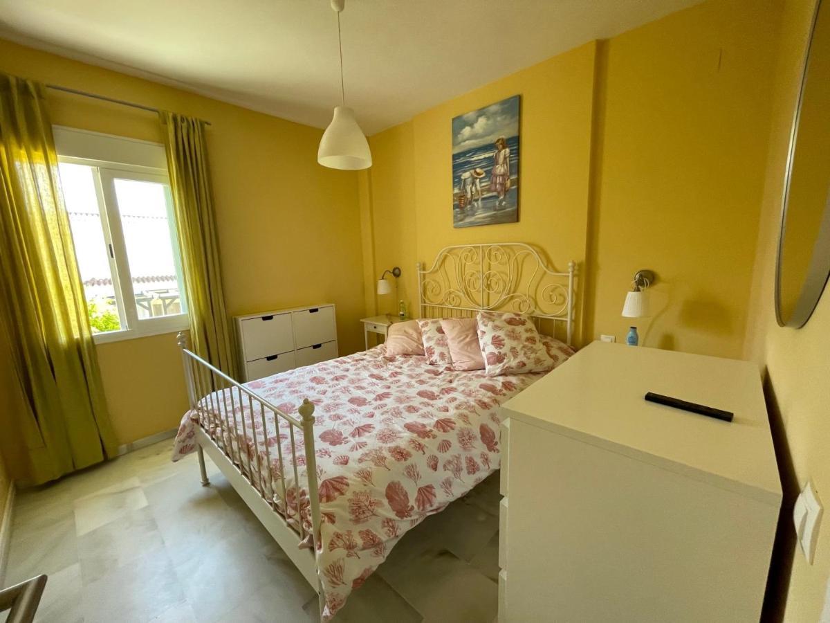 Hochwertiges Haus In Wunderschoener Golf Anlage Am Casa vacanze Rota